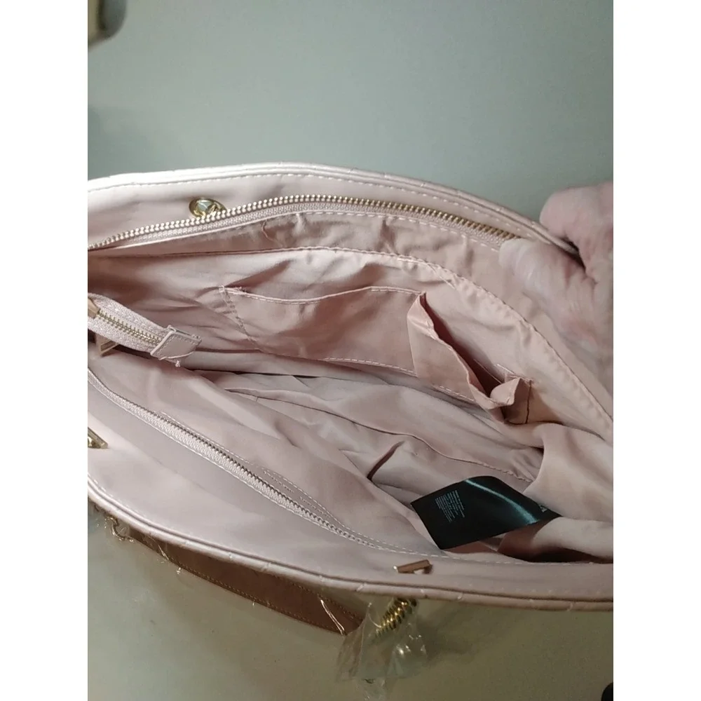 Badgley Mischka BMH-108 Blush Pink Quilted Chain Strap Bag Tote NWT MSRP $129